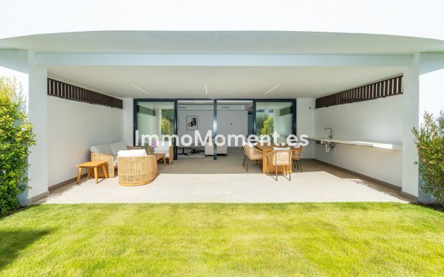 Reventa - Apartamento - Estepona  - Bel Air
