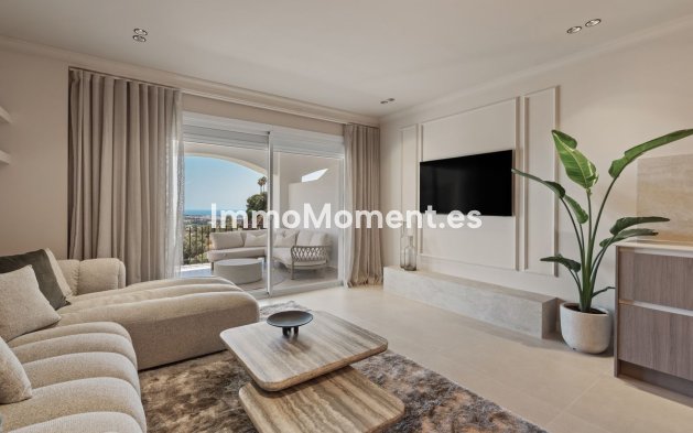 Resale - Apartment - Benahavís - Benahavís Centro