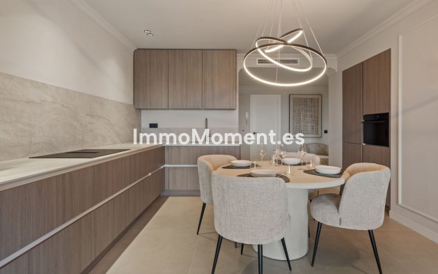 Resale - Apartment - Benahavís - Benahavís Centro
