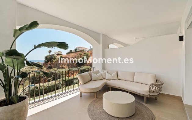 Resale - Apartment - Benahavís - Benahavís Centro