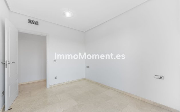 Resale - Apartment - Casares - Casares Playa