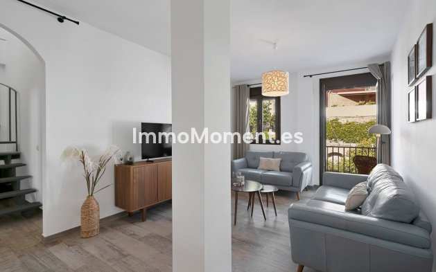 Resale - Apartment - Benahavís - Benahavís Centro