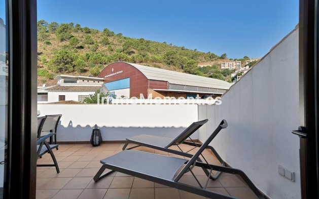 Resale - Apartment - Benahavís - Benahavís Centro