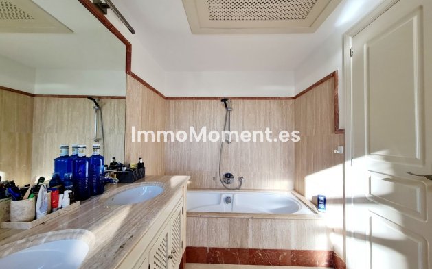 Resale - Townhouse - Benahavís - Benahavís Centro