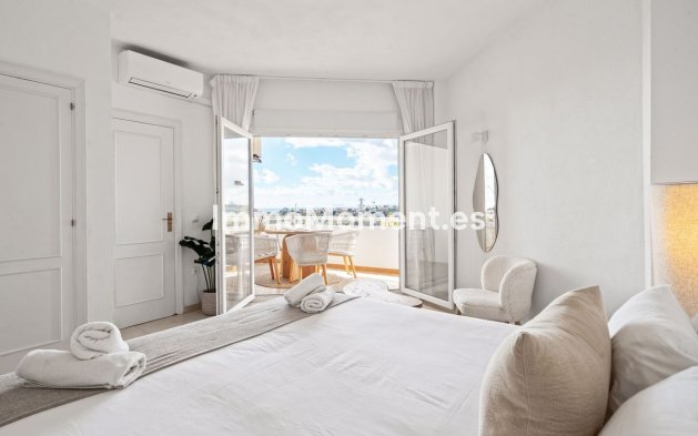 Resale - Apartment - Estepona - Estepona Centro
