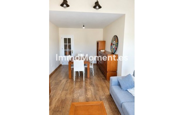 Resale - Apartment - Estepona - Cancelada