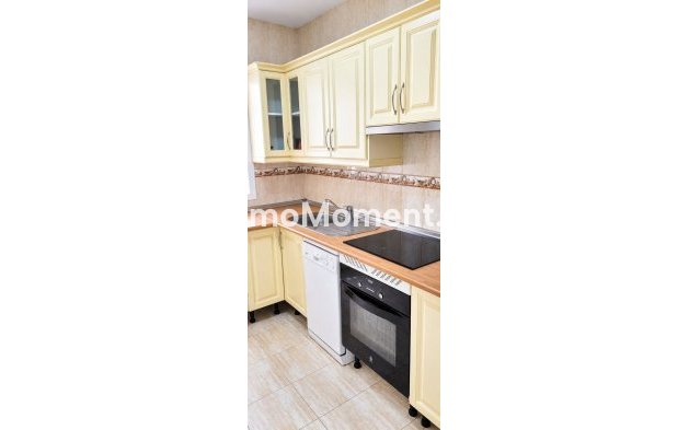 Resale - Apartment - Estepona - Cancelada