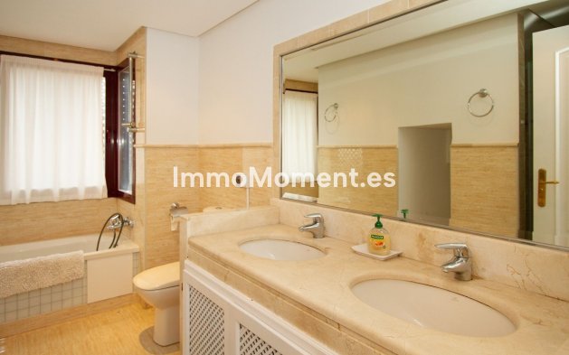 Wiederverkauf - Wohnung - Marbella - La Mairena