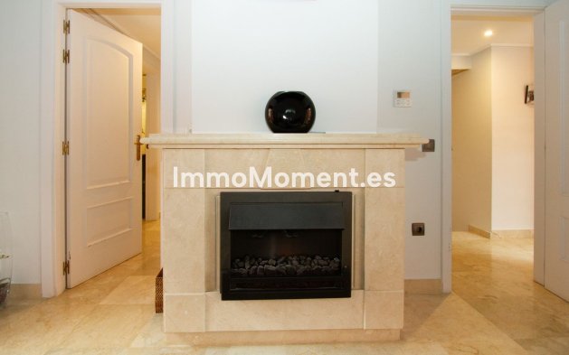 Wiederverkauf - Wohnung - Marbella - La Mairena