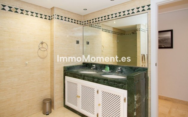 Wiederverkauf - Wohnung - Marbella - La Mairena