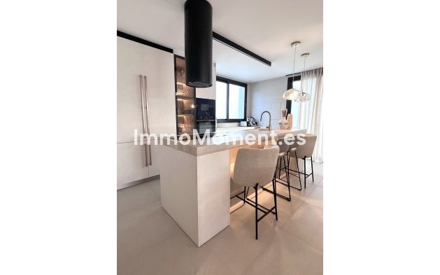 Resale - Detached villa - Inland  - Alhaurín de la Torre