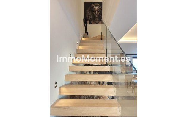 Resale - Detached villa - Inland  - Alhaurín de la Torre