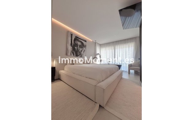 Resale - Detached villa - Inland  - Alhaurín de la Torre