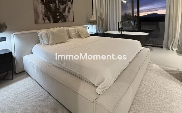 Resale - Detached villa - Inland  - Alhaurín de la Torre