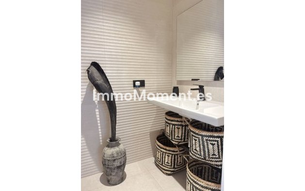 Resale - Detached villa - Inland  - Alhaurín de la Torre