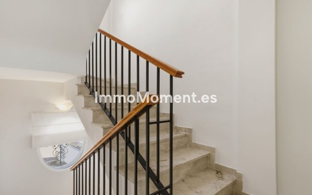Revente - Maison mitoyenne - Casares - Casares Centro