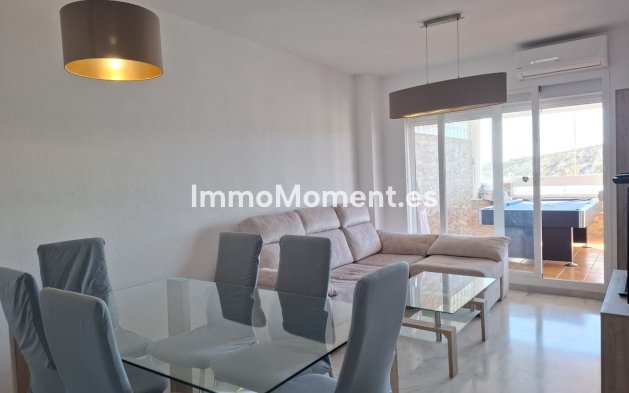 Resale - Apartment - Casares - Doña Julia