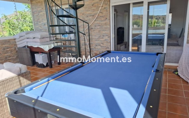 Resale - Apartment - Casares - Doña Julia
