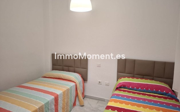Resale - Apartment - Casares - Doña Julia