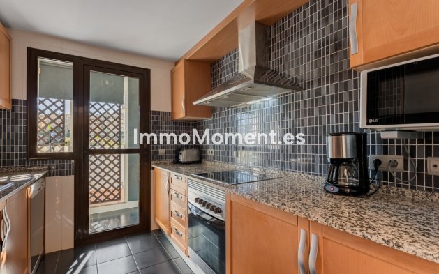 Bestaande woning - Appartement - Estepona  - Estepona Centro