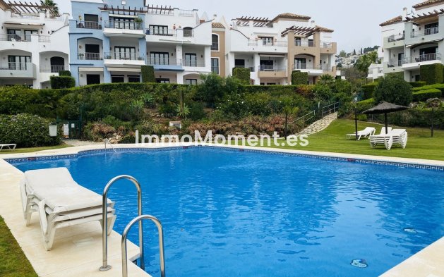Resale - Apartment - Benahavís - Los Arqueros