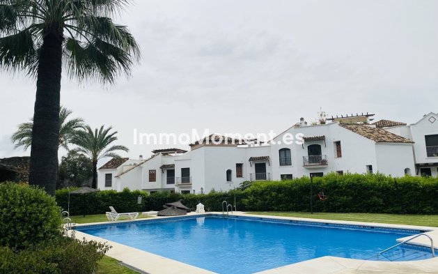 Resale - Apartment - Benahavís - Los Arqueros