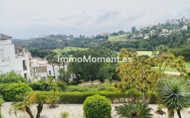 Resale - Apartment - Benahavís - Los Arqueros
