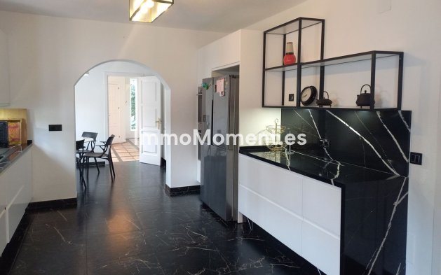 Bestaande woning - Vrijstaande villa - Marbella - Guadalmina Alta