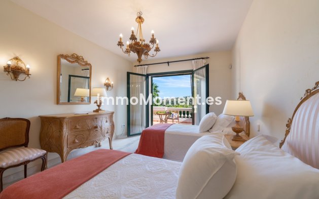 Resale - Detached villa - Sotogrande - Sotogrande Alto