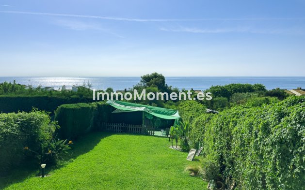 Wiederverkauf - Freistehende Villa - Estepona  - Estepona Centro
