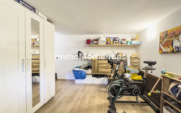 Wiederverkauf - Freistehende Villa - Estepona  - Estepona Centro