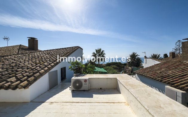 Wiederverkauf - Freistehende Villa - Estepona  - Estepona Centro