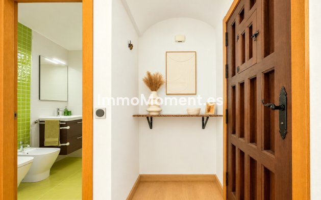 Wiederverkauf - Freistehende Villa - Estepona  - Estepona Centro