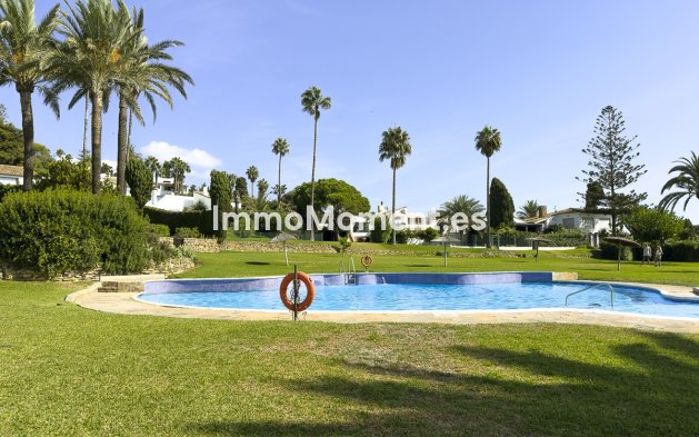 Wiederverkauf - Freistehende Villa - Estepona  - Estepona Centro