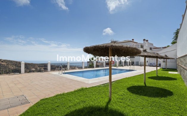 Resale - Apartment - Mijas Costa - Calahonda