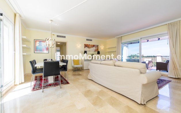 Resale - Apartment - Mijas Costa - Calahonda