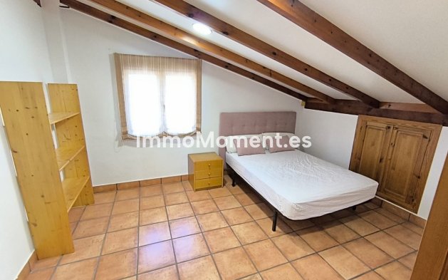 Resale - Detached villa - Yecla - Yecla Centro