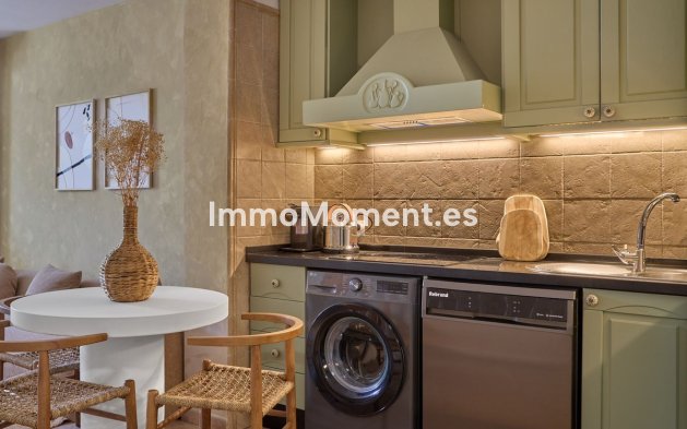 Revente - Appartement - Estepona  - Estepona Centro