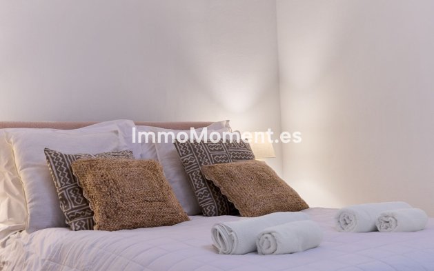 Revente - Appartement - Estepona  - Estepona Centro