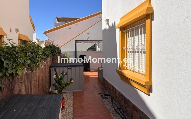 Bestaande woning - Vrijstaande villa - Guardamar del Segura - Urbanización El Raso