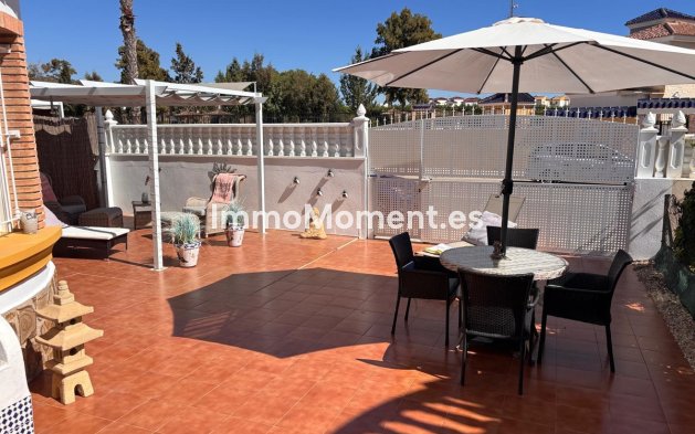 Bestaande woning - Vrijstaande villa - Guardamar del Segura - Urbanización El Raso