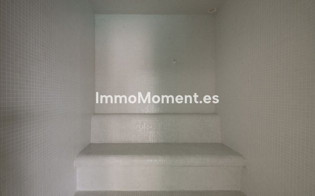 Revente - Appartement - Estepona  - Selwo