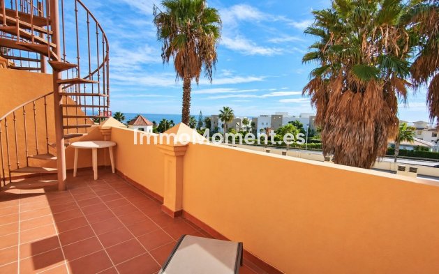 Resale - Townhouse - Estepona - Estepona Centro