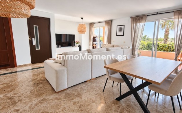 Resale - Townhouse - Estepona - Estepona Centro