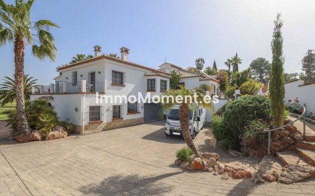 Reventa - Villa independiente - Interior  - Alhaurín el Grande Centro