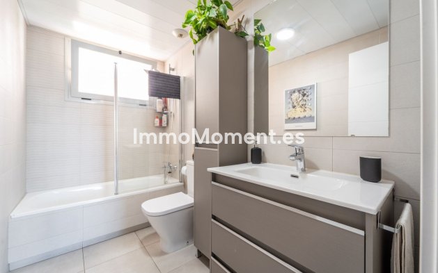 Resale - Apartment - Torremolinos