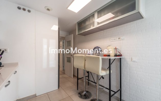 Resale - Apartment - Torremolinos