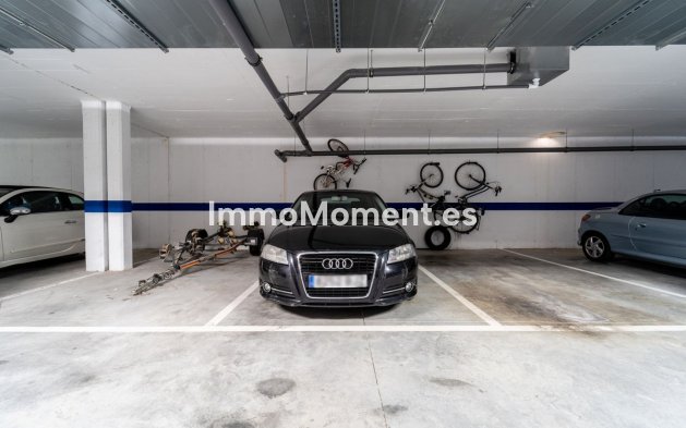Resale - Apartment - Torremolinos