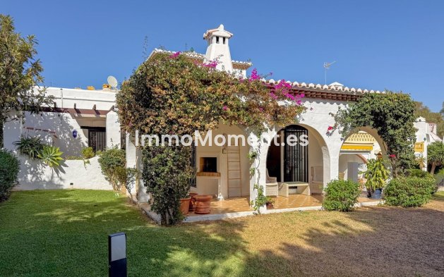 Resale - Detached villa - Mijas Costa - Calahonda