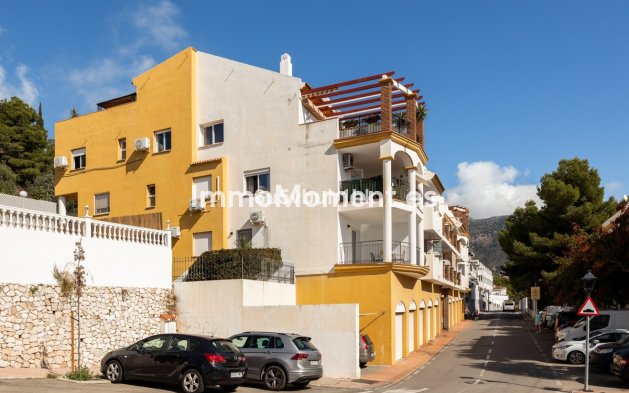 Resale - Apartment - Benalmadena - Benalmadena Pueblo